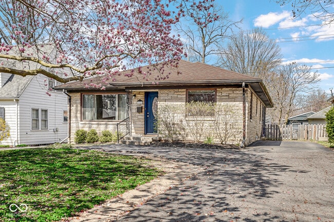 1420 Kessler Blvd E Dr