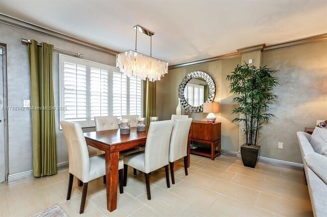 Photo - 220 Kings Point Dr Unit 514