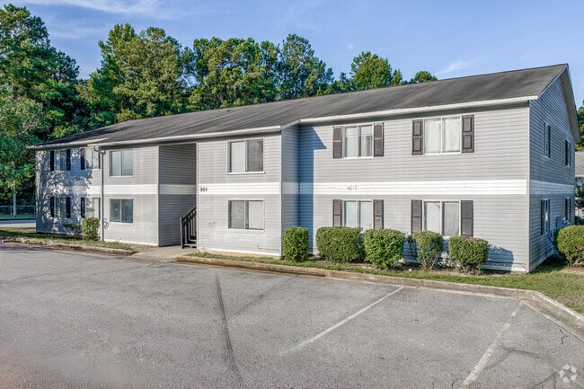 Chambers Cove Apartments
