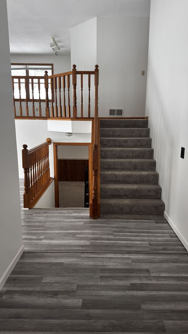 Photo - 901 Marty's Way