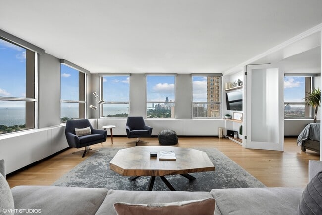 Photo - 2626 N Lakeview Ave Unit 3003