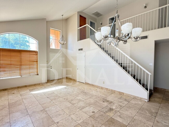 Photo - 1274 W Sparrow Ct