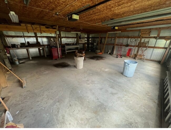Photo - 861 Cabot Dr