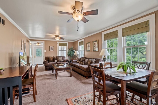 Photo - 42 Old Lancaster Rd Unidad SI FL1-ID1321805P