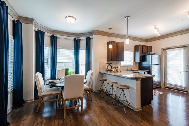 Photo - Cortland Sugar Land