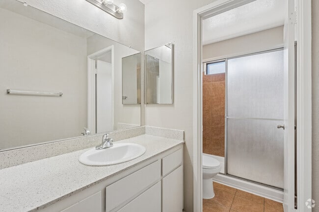 2BR, 2BA - 1,080SF - Primary Bathroom - Venetian Park Apartments