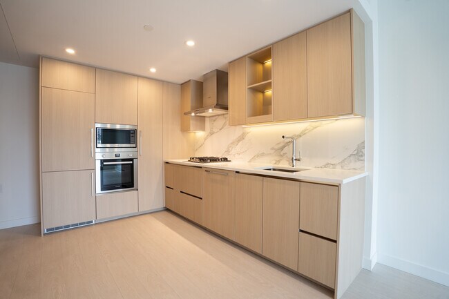 Photo - 2503-13778 100 Avenue Unit 2503