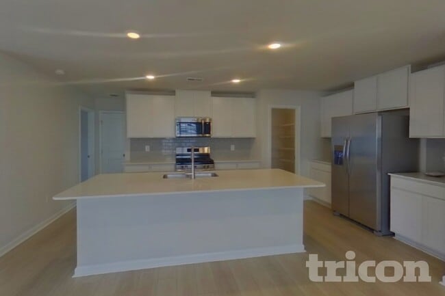 2115 Brechin Rd
