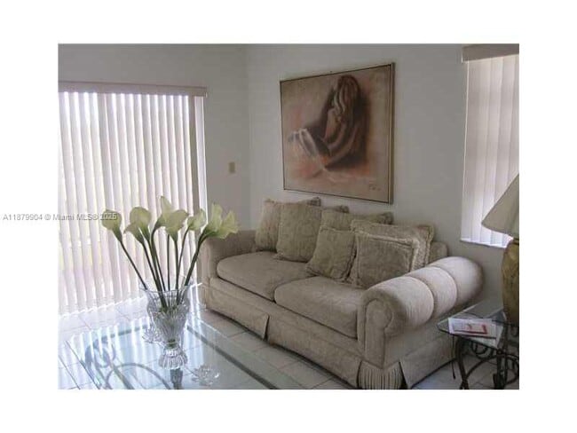 Building Photo - 1221 SW 122nd Ave Unit 406 Rental