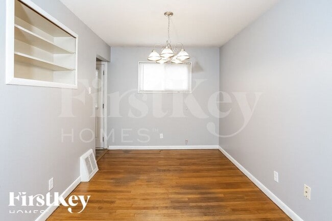 Photo - 1095 Ozment Dr