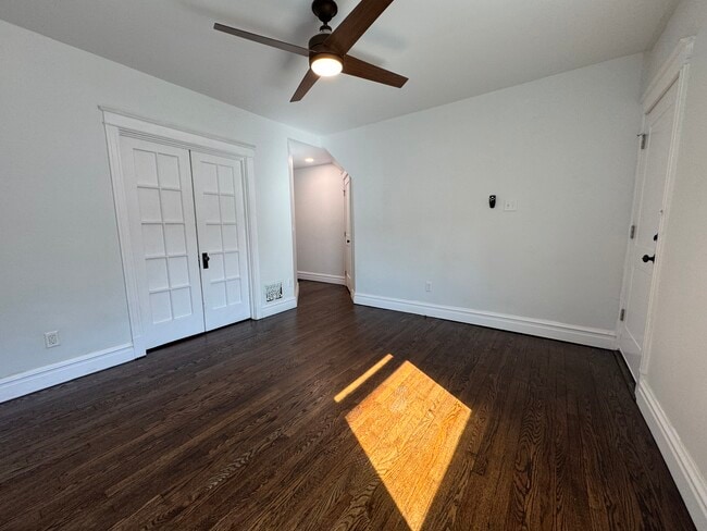 Photo - 5011 S Broadway