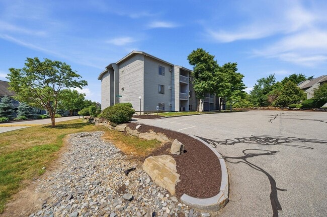 Photo - 5 Tsienneto Rd Unit 212