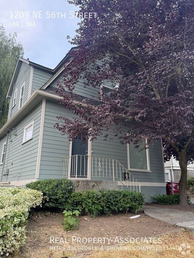 Building Photo - 1209 NE 56th St Rental