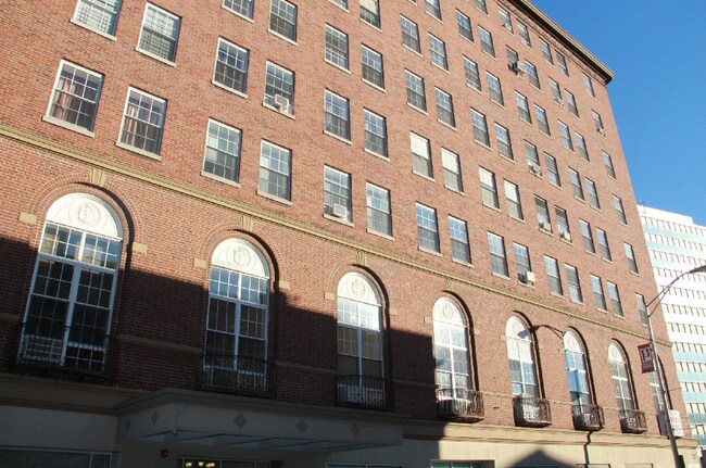 Photo - 55 Church St Unit 2M