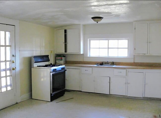 Photo - 15067 Dewberry Ln