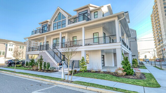 Photo - 101 S Madison Ave