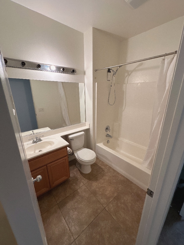 Photo - 13703 Turf Paradise St