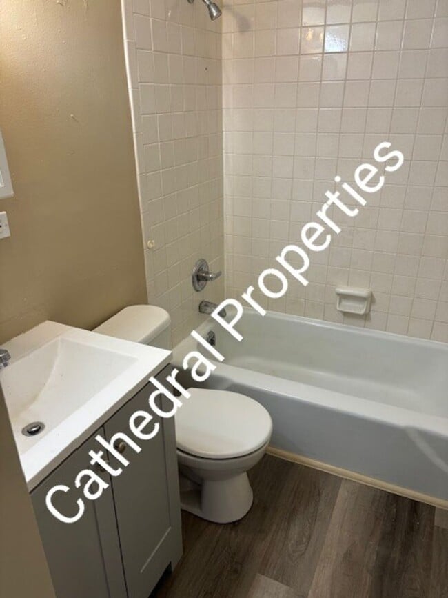 Photo - 106 Lee Dr Unidad 106 Lee Drive #4