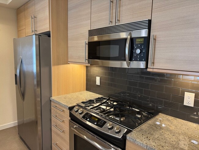 Photo - Beautiful third level 2 bedroom condo in the Mercer Unit 322