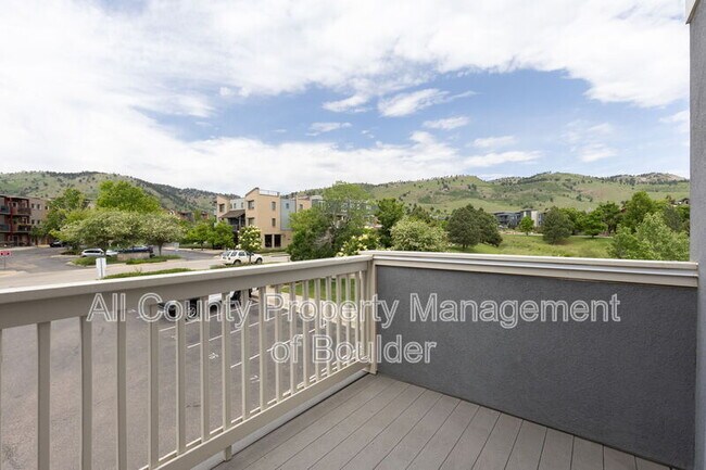 Photo - 911 Laramie Blvd Condo Unit C