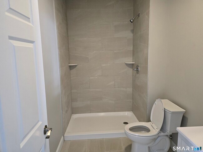 Photo - 775 Main St Unit 1