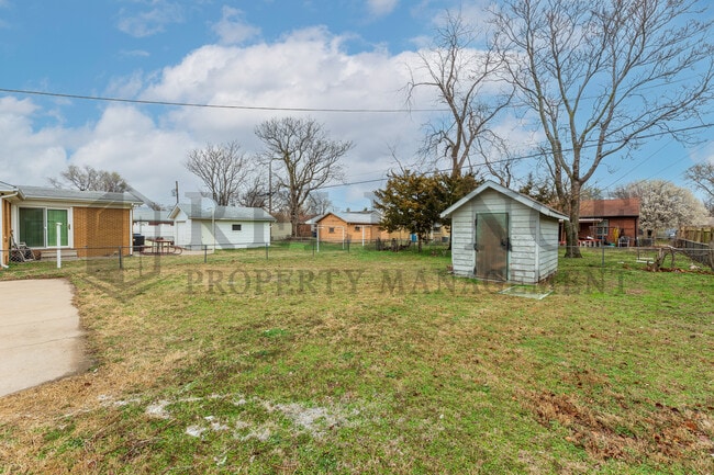 Photo - 2506 N Somerset Ave