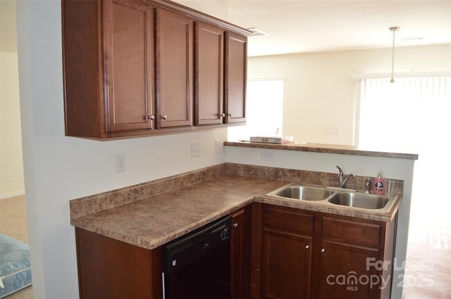 Photo - 117 Quail Springs Rd