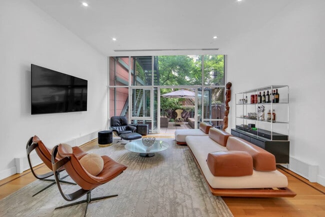 Building Photo - 147 Lexington Ave Rental