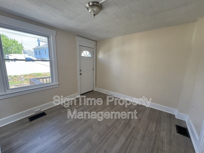 Photo - 235 East Ave