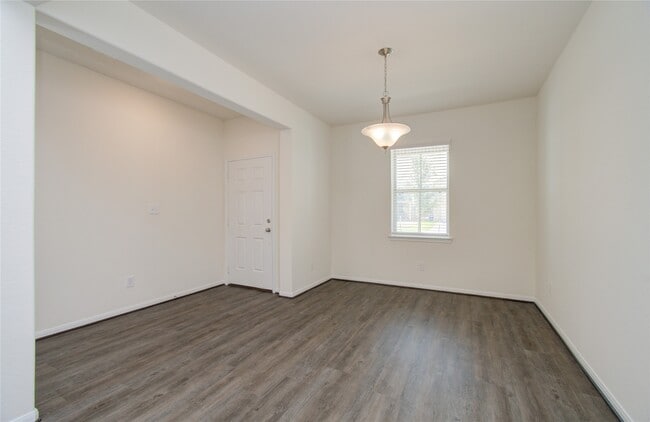 Photo - 8414 Beacon Bay Cir