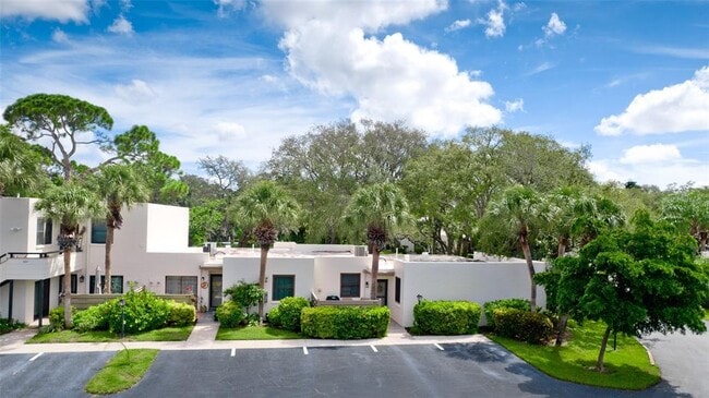 Photo - 401 Palm Tree Dr Unit N/A