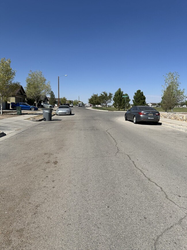 Photo - "Charming 3-Bedroom Oasis with 2 Full Bath...