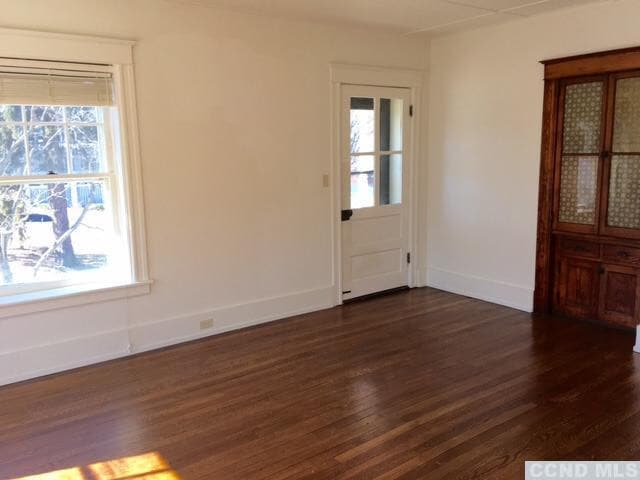 Photo - 224 Main St