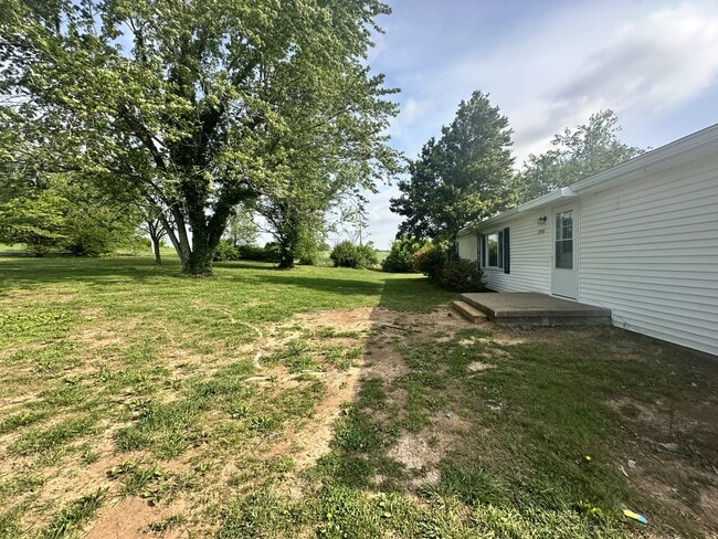 Photo - 13958 Bainbridge Rd