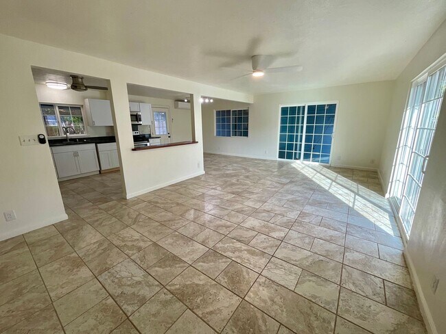 Photo - 3 bed 1 bath, Newly renovated, Converted Garage