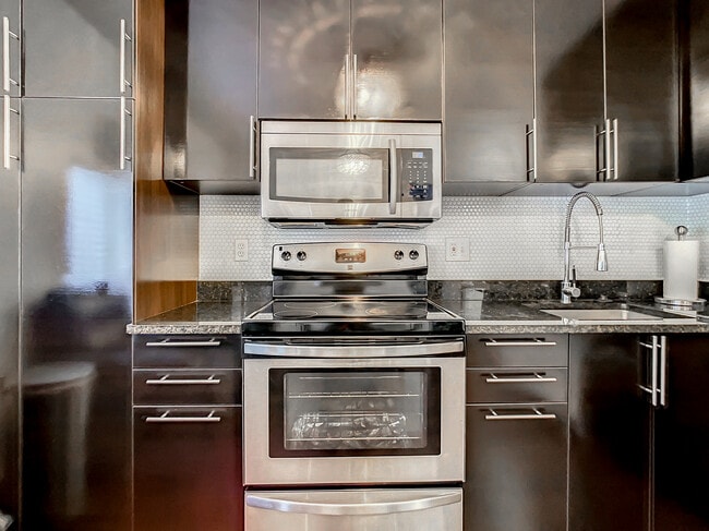 Photo - 2700 SW 36th Ave Unit B