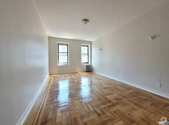 Building Photo - 1 bedroom in Bronx NY 10462 Unit 662 Rental