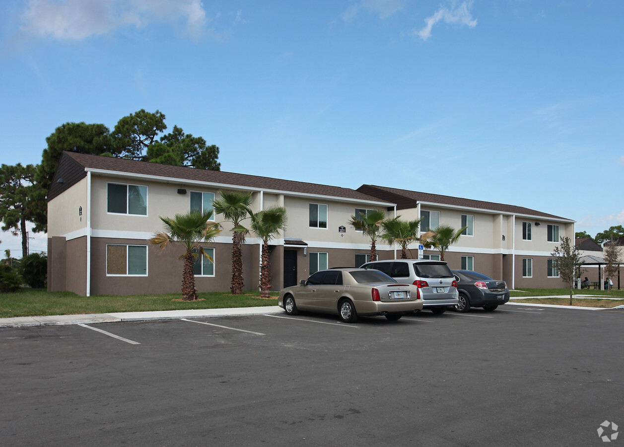 Pine Creek Village Apartments - Pine Creek Village Apartments