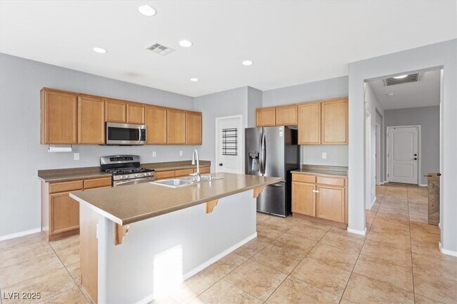 Photo - 10645 Mt Jefferson Ave House