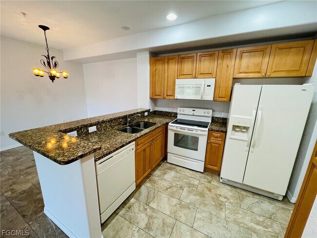 Photo - 13190 Bella Casa Cir Unit 146