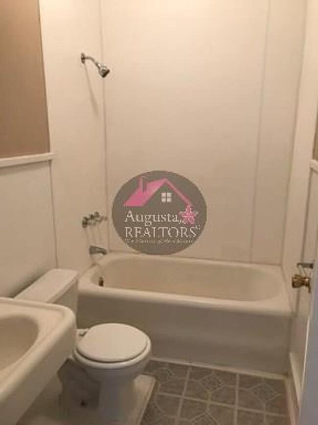 Photo - All Bills Paid One Bedroom Near ACU! Unit Apt 3