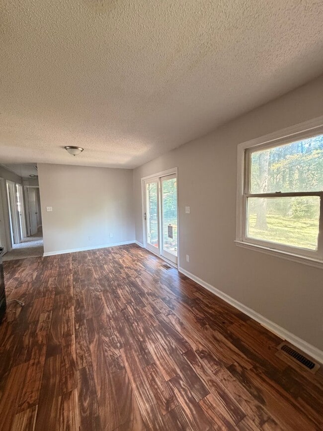 Photo - 6108 Castle Ct