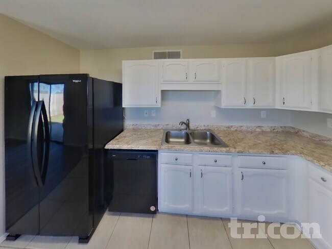 Photo - 3312 Woodlark Dr