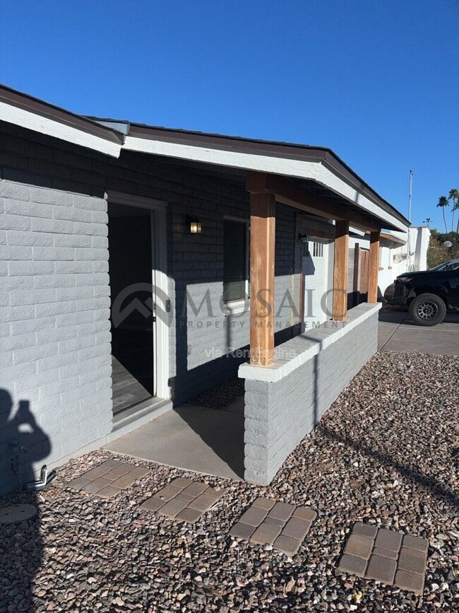 Photo - 270 S Dobson Rd