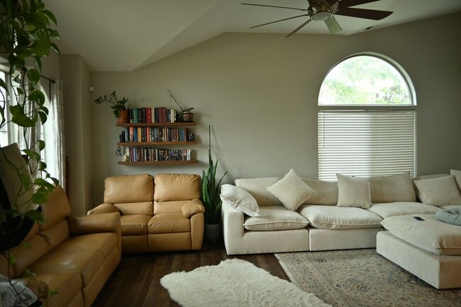 Photo - Beautiful Four Bedroom Home in Olive Estates