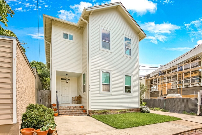 Photo - 5415 Danneel St Unit 5415 - lower
