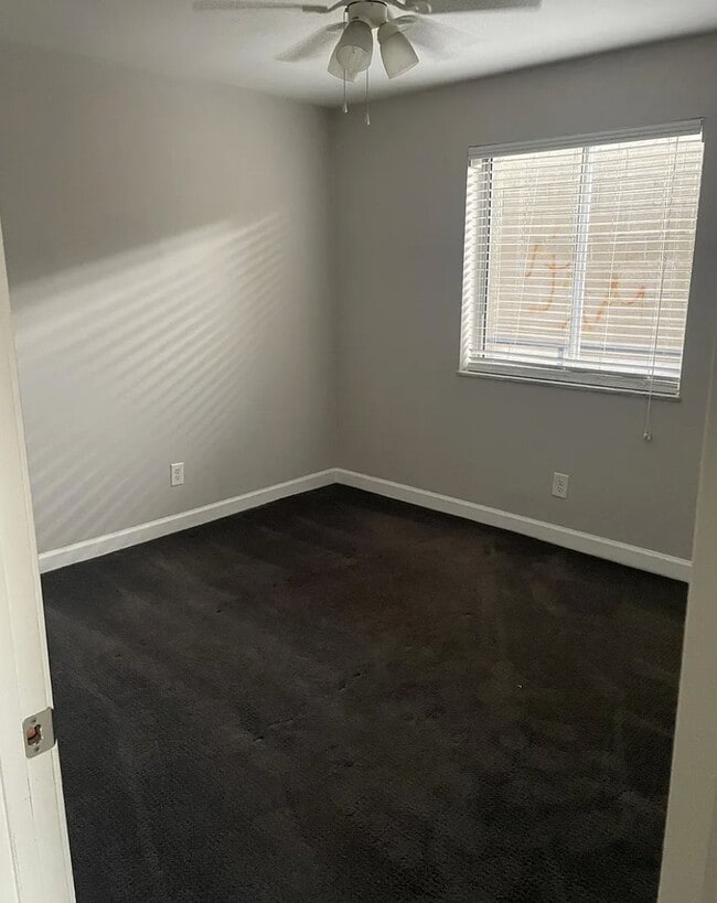 1436 6th Ave Unit 5