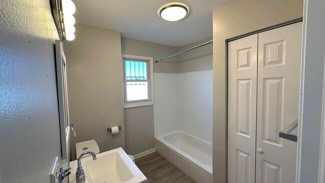 Photo - 1907 N 19th Ave Unit 1907