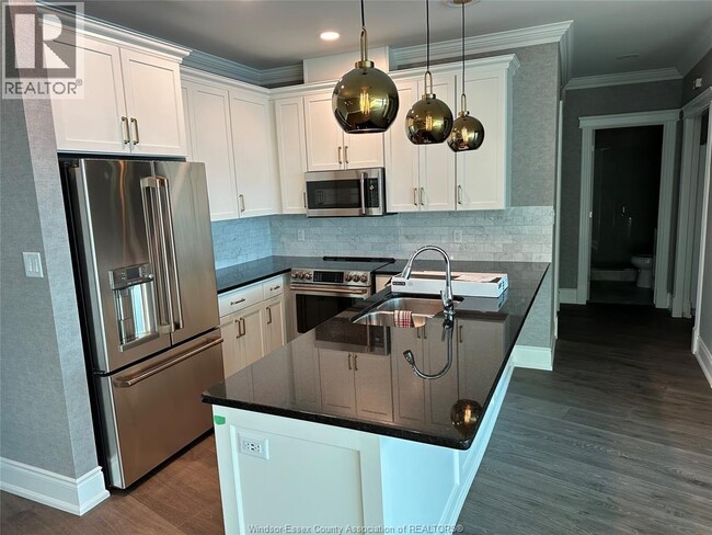 Photo - 1225 Riverside Dr W Unit 1003