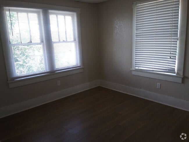 Building Photo - 907 S Carolina St Unit B Rental